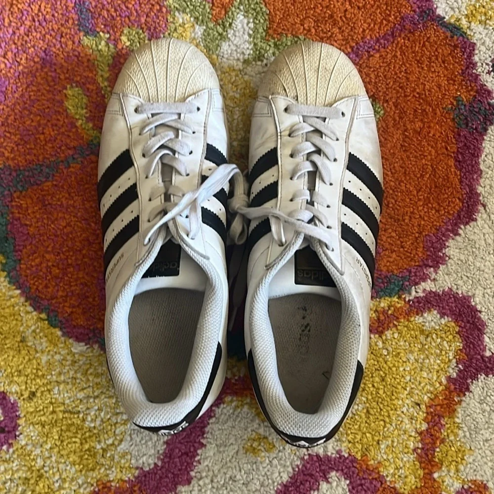 MENS SIZE 11 VINTAGE ADIDAS SUPERSTARS ORIGINALS SHOES